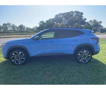 2024 Chevrolet Trax FWD 2RS is a Blue 2024 Chevrolet Trax Station Wagon in Tuscumbia AL