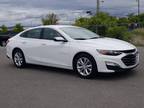 2022 Chevrolet Malibu White, 76K miles