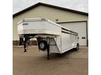 2005 Travalong 24' Livestock Trailer - 3 Compartments