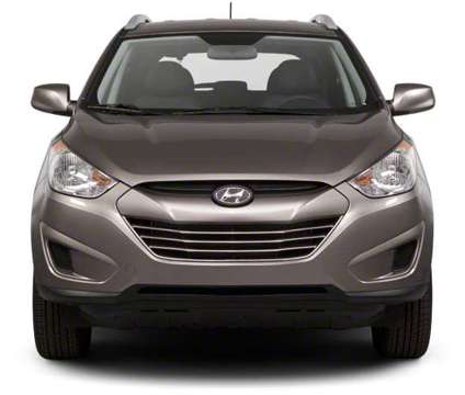 2013 Hyundai Tucson GLS is a Black 2013 Hyundai Tucson GLS SUV in Harrisburg PA