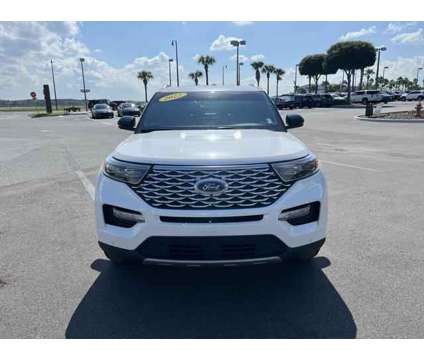 2022 Ford Explorer Platinum is a White 2022 Ford Explorer Platinum SUV in Leesburg FL