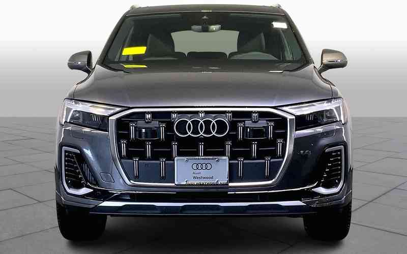 2025NewAudiNewQ7New55 TFSI quattro