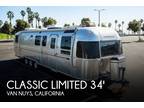 2005 Airstream Classic Limited 34 Dinette