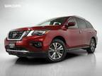 2017 Nissan Pathfinder Red, 76K miles