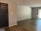 Gloucester Ct Unit A, Lexington Park, Flat For Rent