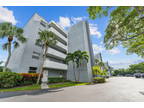 Boca Raton 2BR 2BA, Gorgeous Condo in the first floor and a