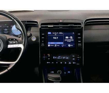 2022 Hyundai Tucson SEL is a White 2022 Hyundai Tucson Car for Sale in Norwood MA