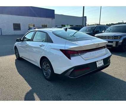 2024 Hyundai Elantra SEL is a White 2024 Hyundai Elantra Sedan in Athens GA