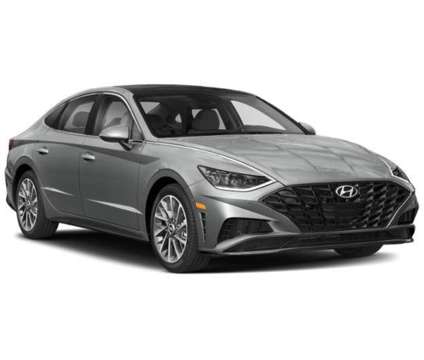 2021 Hyundai Sonata Limited is a White 2021 Hyundai Sonata Limited Sedan in Clermont FL