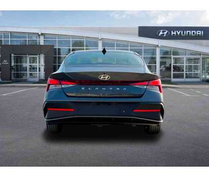 2024 Hyundai Elantra SEL is a Grey 2024 Hyundai Elantra Sedan in Madison WI