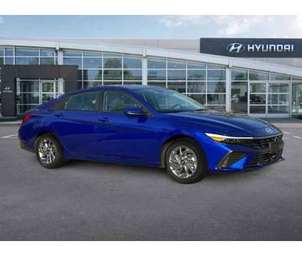 2024 Hyundai Elantra SEL is a Blue 2024 Hyundai Elantra Sedan in Nashua NH