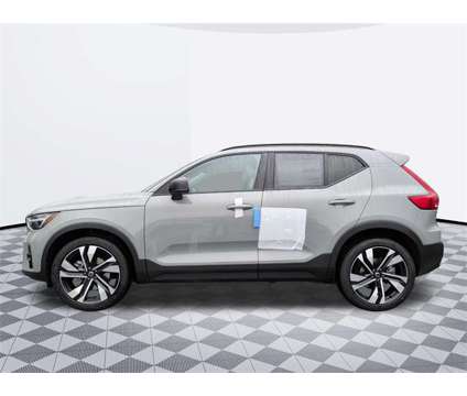 2025 Volvo XC40 B5 Plus Dark Theme is a Grey 2025 Volvo XC40 SUV in Silver Spring MD