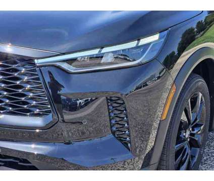 2025 Infiniti QX60 LUXE is a Black 2025 Infiniti QX60 Luxe SUV in Fort Worth TX