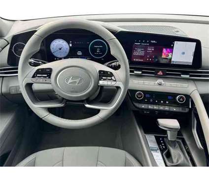 2025 Hyundai Elantra SEL Convenience is a 2025 Hyundai Elantra SE Sedan in Towson MD