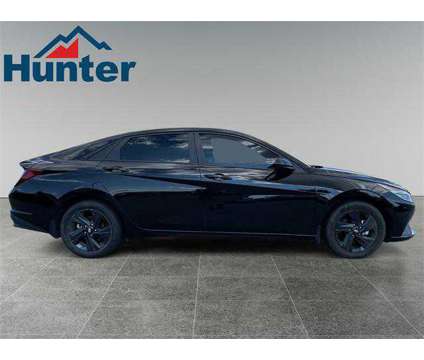 2022 Hyundai Elantra SEL is a Black 2022 Hyundai Elantra Sedan in Fletcher NC