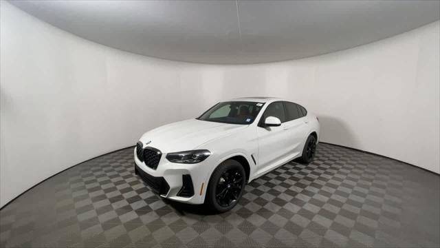 2025 BMW X4 xDrive30i