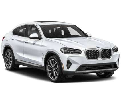 2025 BMW X4 xDrive30i is a White 2025 BMW X4 xDrive30i SUV in Freeport NY