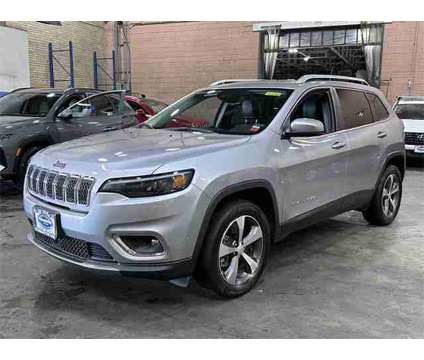 2021 Jeep Cherokee Limited 4X4 is a Silver 2021 Jeep Cherokee Limited SUV in Brooklyn NY