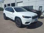 2021 Jeep Cherokee White, 11K miles