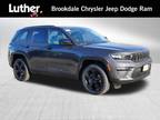 2024 Jeep grand cherokee Gray