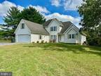 Back Creek Valley Rd, Hedgesville, Home For Sale