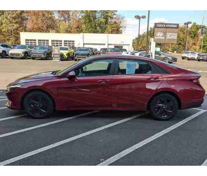 2022 Hyundai Elantra SEL is a Red 2022 Hyundai Elantra Sedan in Quakertown PA