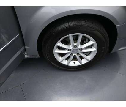 2016 Dodge Grand Caravan SXT is a Silver 2016 Dodge grand caravan SXT Van in Richmond KY