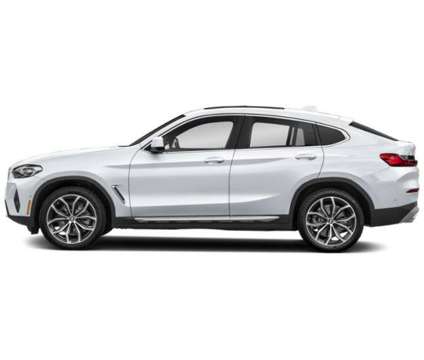 2022 BMW X4 xDrive30i is a White 2022 BMW X4 xDrive30i SUV in Harriman NY