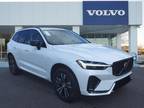 2025 Volvo XC60 B5 Core Dark Theme