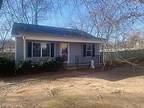 104 Gilbert St, Greer, Sc 29651