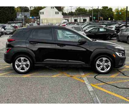 2022 Hyundai Kona SEL is a Black 2022 Hyundai Kona SEL SUV in Milford MA