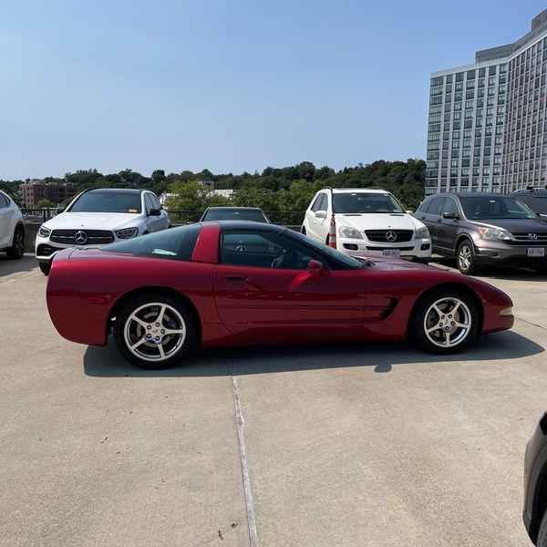 2004 Chevrolet Corvette Base