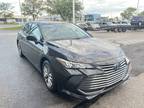 2022 Toyota Avalon Hybrid XLE Plus