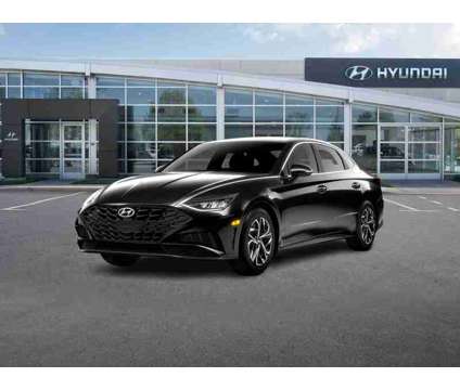 2022 Hyundai Sonata SEL is a Black 2022 Hyundai Sonata Sedan in Ann Arbor MI