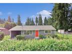 Perfectly Situated Mountlake Terrace Home - 2 bedrooms