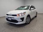 2022 Kia Rio5, 15K miles