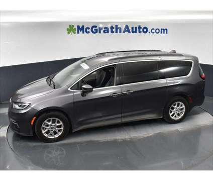 2022 Chrysler Pacifica Touring L is a Grey 2022 Chrysler Pacifica Touring Van in Dubuque IA