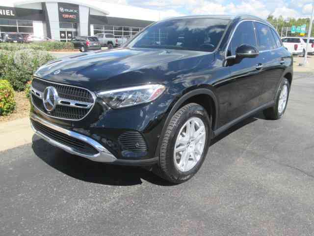 2023 Mercedes-Benz GLC GLC 300 4MATIC