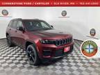 2024 Jeep grand cherokee Red, 69 miles