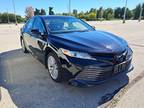 2018 Toyota Camry Hybrid Black, 54K miles