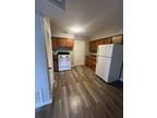 Oxford Cir Apt,lexington, Flat For Rent