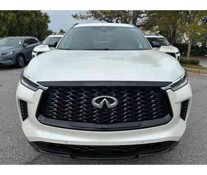 2025 Infiniti QX60 LUXE is a White 2025 Infiniti QX60 Luxe Car for Sale in Greenville SC