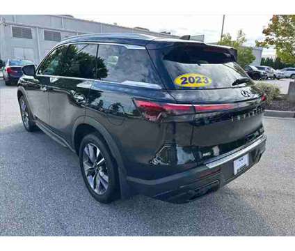 2023 Infiniti QX60 LUXE AWD is a Black 2023 Infiniti QX60 Luxe Car for Sale in Greenville SC