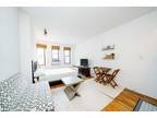 E St St Apt D, New York, Flat For Rent