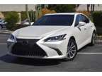 2020 Lexus ES 300h