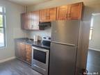 Ave Unit,forest Hills, Flat For Rent