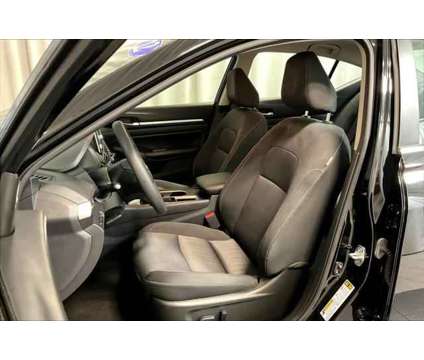 2022 Nissan Altima SV FWD is a Black 2022 Nissan Altima 2.5 Trim Sedan in Norwood MA