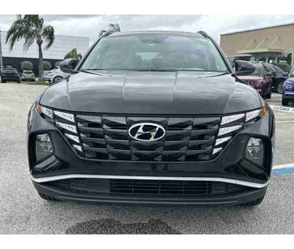 2022 Hyundai Tucson SEL is a Black 2022 Hyundai Tucson SE SUV in Stuart FL