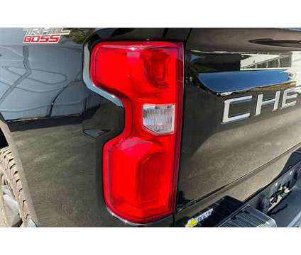 2020 Chevrolet Silverado 1500 4WD Crew Cab Short Bed LT Trail Boss is a Black 2020 Chevrolet Silverado 1500 Truck in Norwood MA