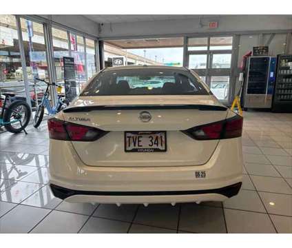 2019 Nissan Altima 2.5 S is a White 2019 Nissan Altima 2.5 Trim Sedan in Honolulu HI